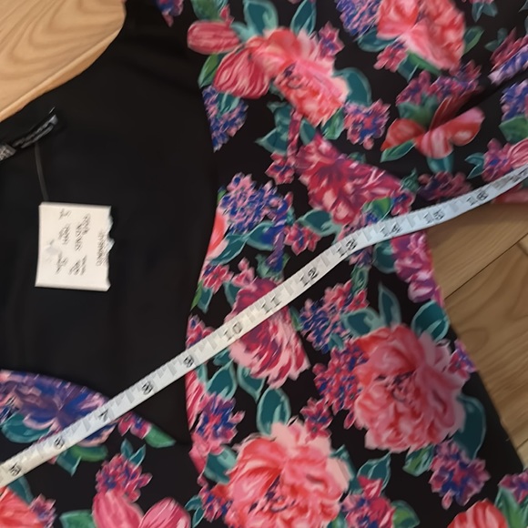 Zara cropped floral puff sleeve sweetheart blouse blogger favorite - Picture 8 of 9